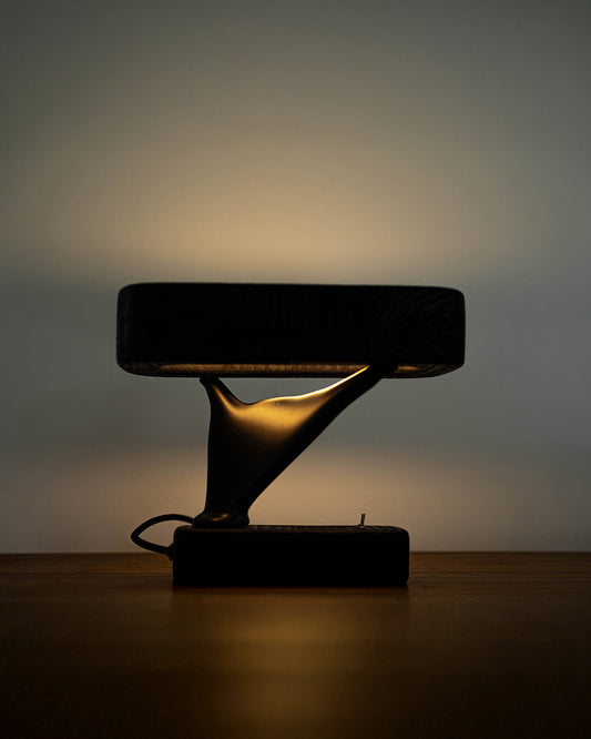 Lámpara de Mesa - Bonsái Pino Negro [Switch Análogo]